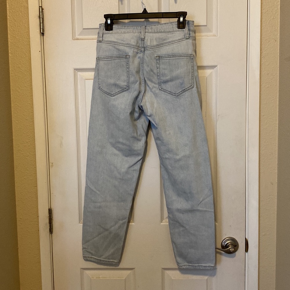 High Rise Mom Jeans - Picture 2 of 5